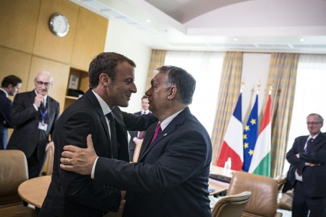 Szófiában találkozott Orbán és Macron
