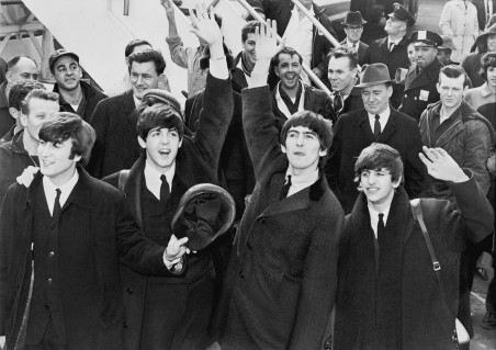 48 éve oszlott fel a Beatles
